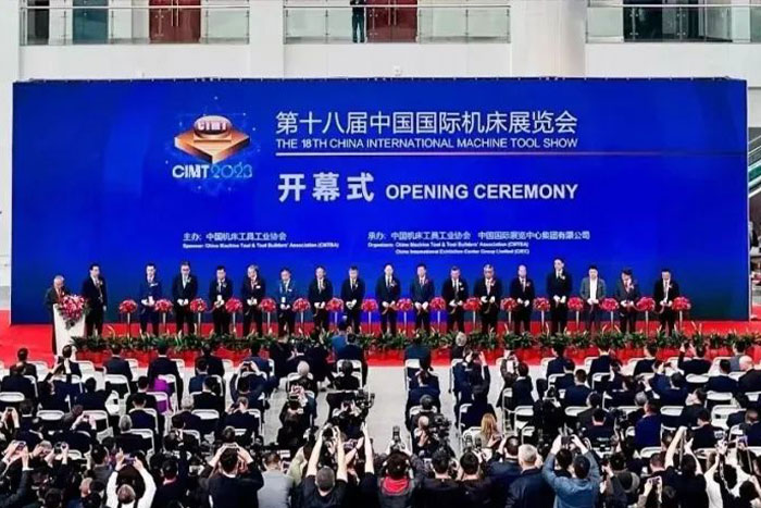 CIMT2023开幕 | 菠菜担保平台机器人携通用型柔性制造解决方案来了！